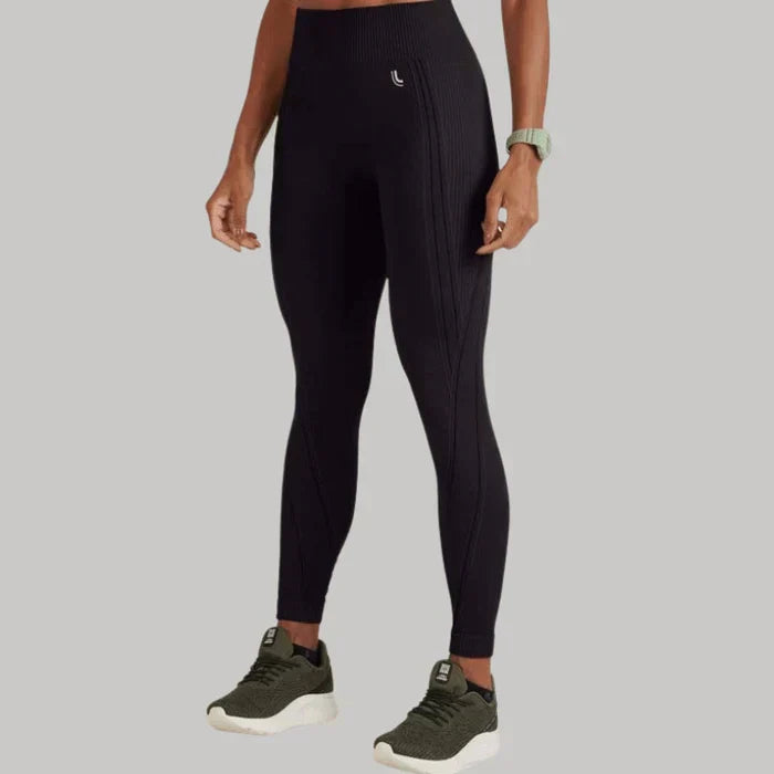 Compre 2 LEVE 3 - Calças Legging MAX LUPO - Kit de Meias